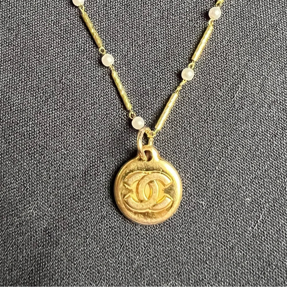 Chanel necklaces up cycled repurposed - Picture 5 of 5